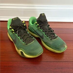 Nike Kobe  10 X Vino Mens 9.5 2015 Basketball Sneakers